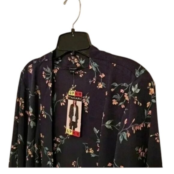 Tahari navy blue floral lightweight kimono style top size S/M NWT - Picture 15 of 16